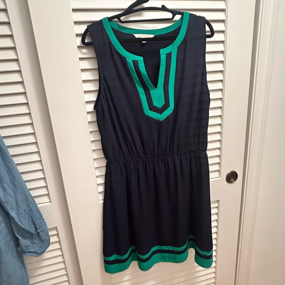 41 Hawthorn Black and Green Sleeveless V-Neck Mini Sundress
